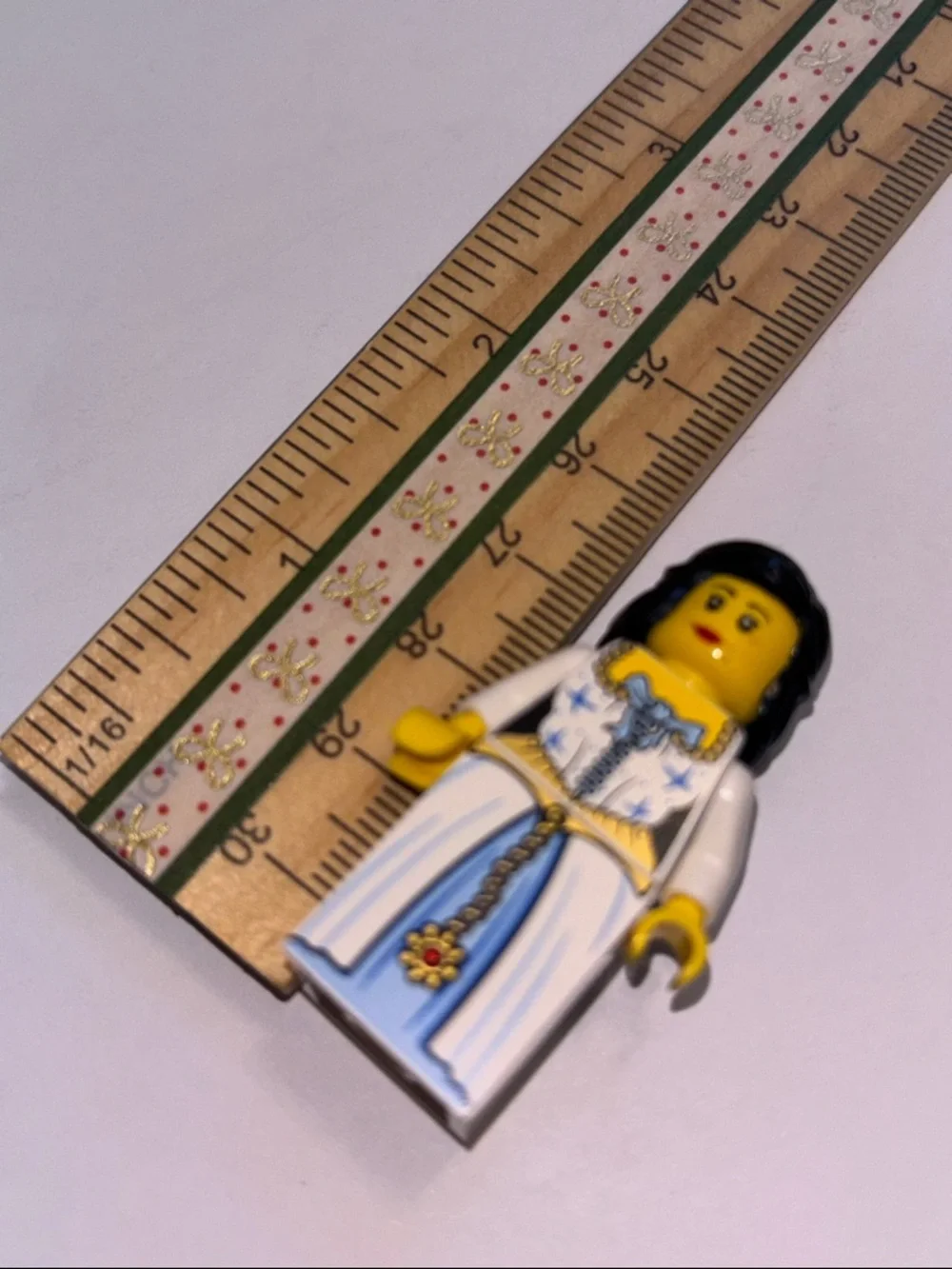 Lego Female Minifigure in White and Light Blue Dress with Black Hair - Picture 5 of 7